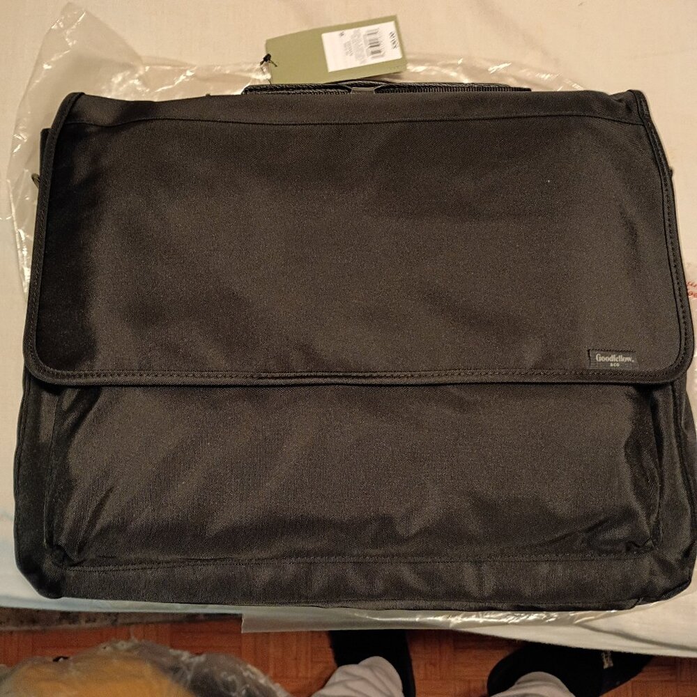 Goodfellow & Co Laptop/Messenger Bag (15 inch)